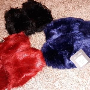 Plush fur slippers